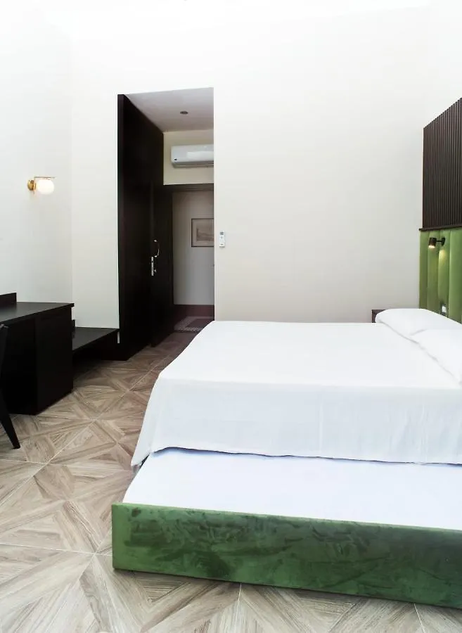 Fida Rooms ナポリ ゲストハウス